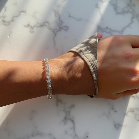 Set of 2 Genuine Swarovski Crystal Bracelets~ One round ab one bi cone and round - Picture 5 of 6